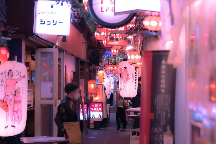 Cultural Fusion: Fashion Trends from LA to Tokyo with Turn Left Media