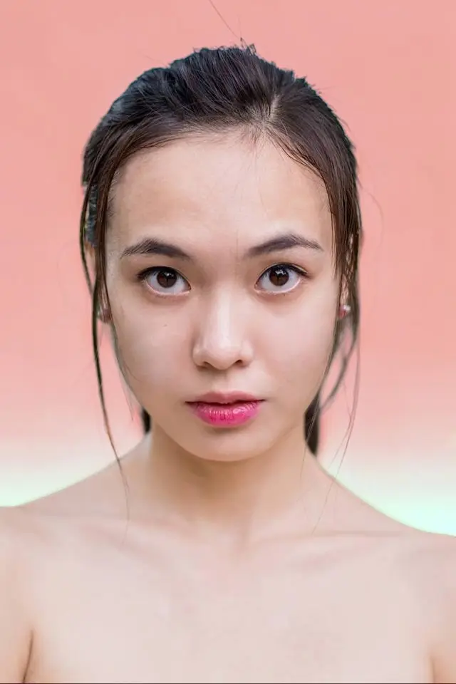 Modeling Scams Targeting Beginners — Turn Left Media editorial image